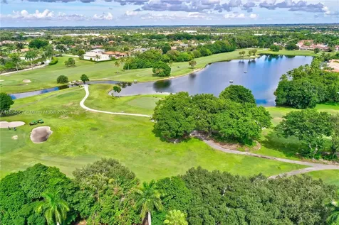 15281 Wilshire Court Pembroke Pines FL 33027