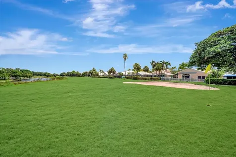 15281 Wilshire Court Pembroke Pines FL 33027
