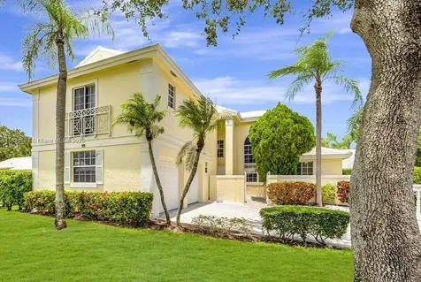15281 Wilshire Court Pembroke Pines FL 33027