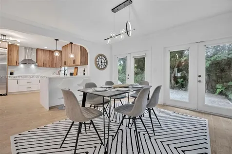 5701 SW 33rd Street Miami FL 33155