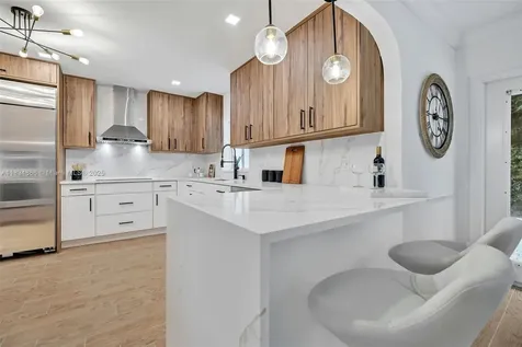 5701 SW 33rd Street Miami FL 33155