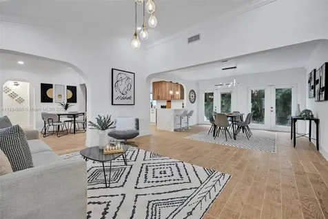 5701 SW 33rd Street Miami FL 33155