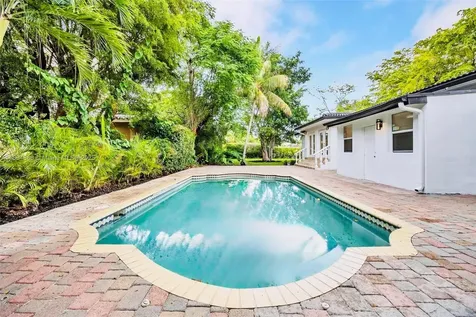 5701 SW 33rd Street Miami FL 33155