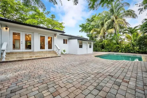 5701 SW 33rd Street Miami FL 33155