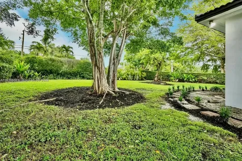 5701 SW 33rd Street Miami FL 33155