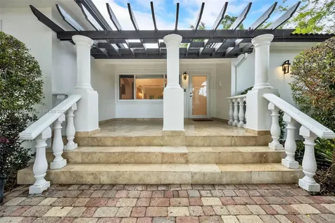 5701 SW 33rd Street Miami FL 33155