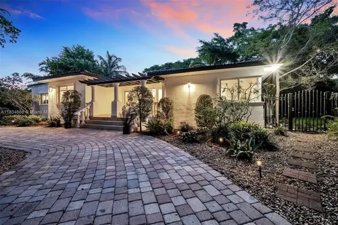 5701 SW 33rd Street Miami FL 33155