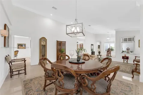 17940 SW 83rd Avenue Palmetto Bay FL 33157