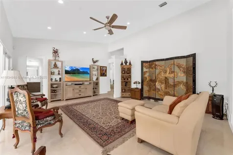 17940 SW 83rd Avenue Palmetto Bay FL 33157