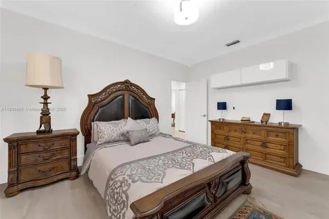 17940 SW 83rd Avenue Palmetto Bay FL 33157