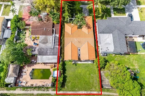 241 Hough Drive Miami Springs FL 33166