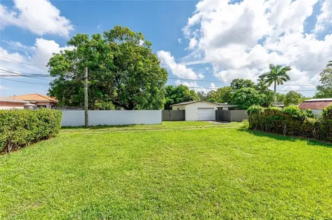 241 Hough Drive Miami Springs FL 33166