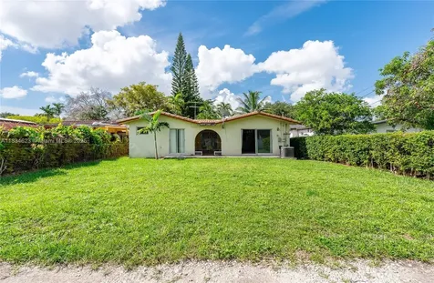 241 Hough Drive Miami Springs FL 33166