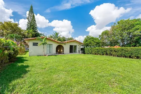 241 Hough Drive Miami Springs FL 33166