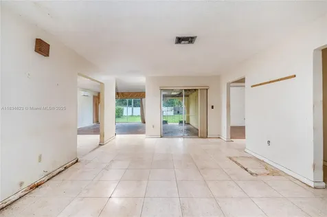 241 Hough Drive Miami Springs FL 33166