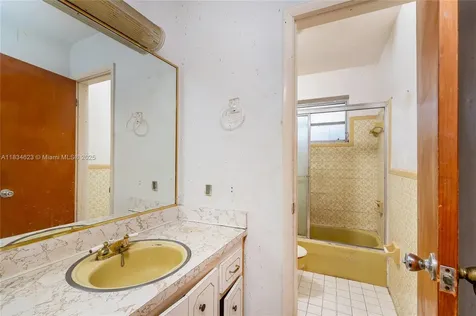 241 Hough Drive Miami Springs FL 33166