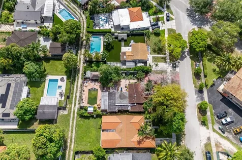 241 Hough Drive Miami Springs FL 33166