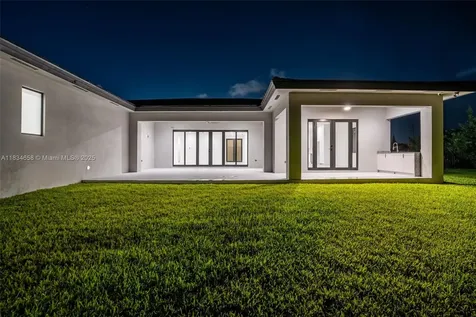 8220 SW 193rd Terrace Cutler Bay FL 33157