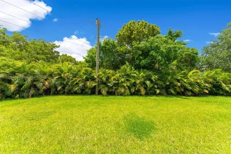 8220 SW 193rd Terrace Cutler Bay FL 33157