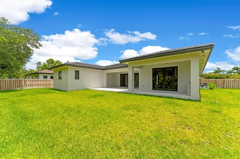 8220 SW 193rd Terrace Cutler Bay FL 33157
