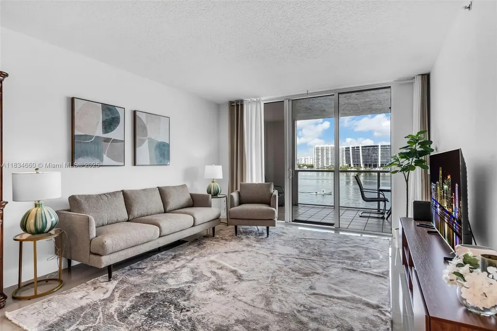 18100 N Bay Road Sunny Isles Beach FL 33160