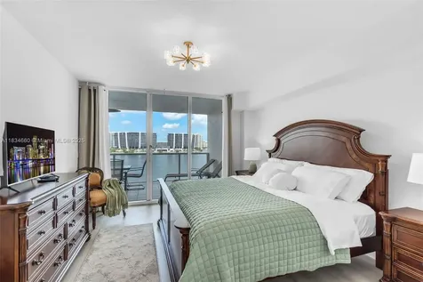 18100 N Bay Road Sunny Isles Beach FL 33160
