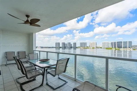 18100 N Bay Road Sunny Isles Beach FL 33160