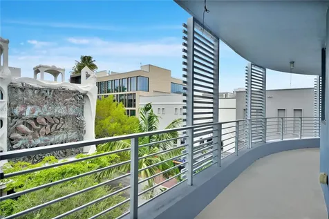 3339 Virginia Street Miami FL 33133