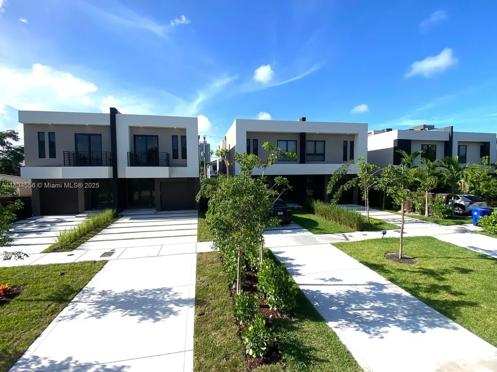 313 SW 10th Street Fort Lauderdale FL 33315