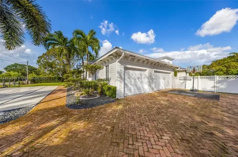 16701 SW 49th Street Southwest Ranches FL 33331
