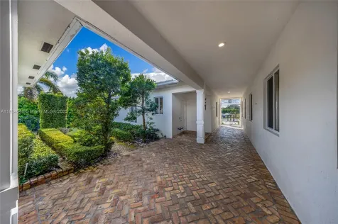16701 SW 49th Street Southwest Ranches FL 33331