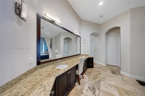 16701 SW 49th Street Southwest Ranches FL 33331