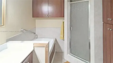 841 NE 139th Street North Miami FL 33161