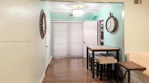 841 NE 139th Street North Miami FL 33161