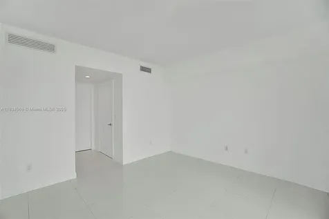 465 Brickell Avenue Miami FL 33131