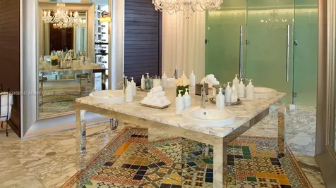 465 Brickell Avenue Miami FL 33131