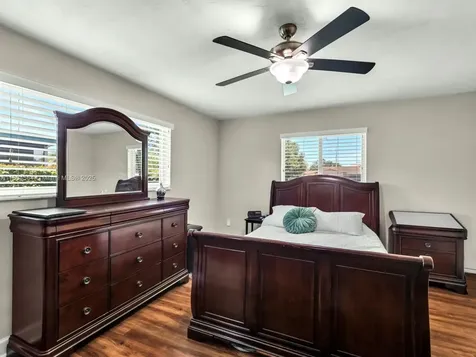 321 NW 93rd Avenue Pembroke Pines FL 33024