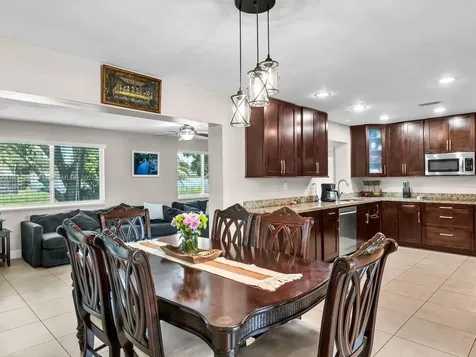 321 NW 93rd Avenue Pembroke Pines FL 33024