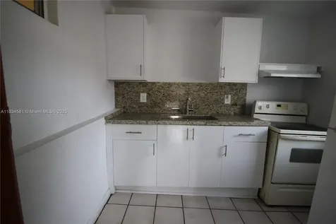 2216 SW 62nd Avenue Miami FL 33155