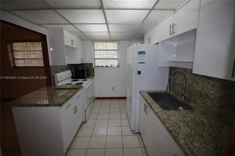 2216 SW 62nd Avenue Miami FL 33155