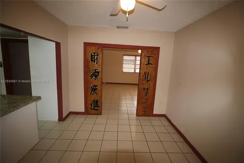 2216 SW 62nd Avenue Miami FL 33155