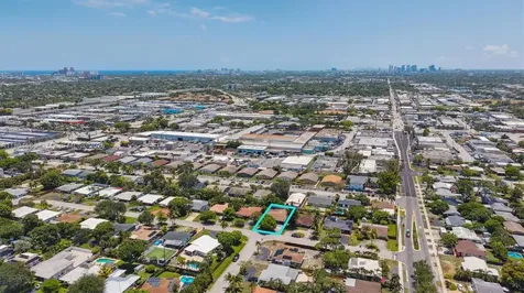 700 NE 47th Street Oakland Park FL 33334