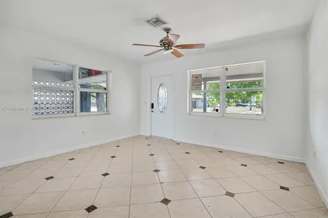700 NE 47th Street Oakland Park FL 33334