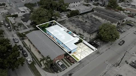 938 SE 12th Street Hialeah FL 33010