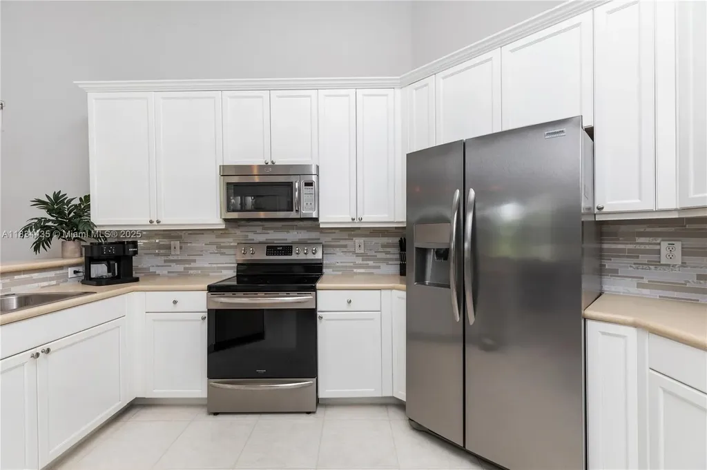 10975 NW 56th Court Coral Springs FL 33076