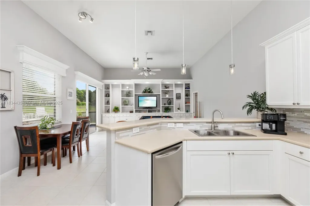 10975 NW 56th Court Coral Springs FL 33076