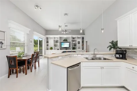 10975 NW 56th Court Coral Springs FL 33076