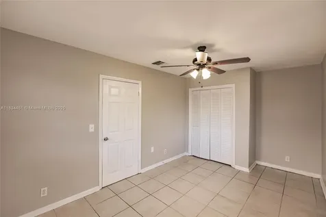 4423 Lake Avenue West Palm Beach FL 33405