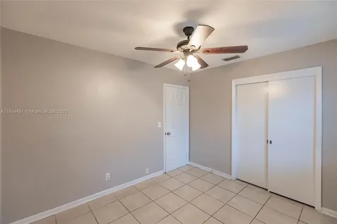 4423 Lake Avenue West Palm Beach FL 33405