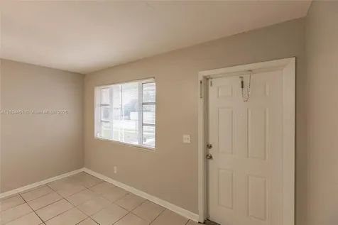 4423 Lake Avenue West Palm Beach FL 33405